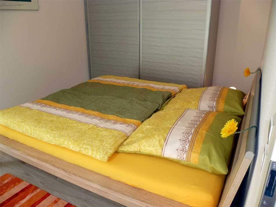 Ferienwohnung Am Bienenfeld Эттенхайм Экстерьер фото